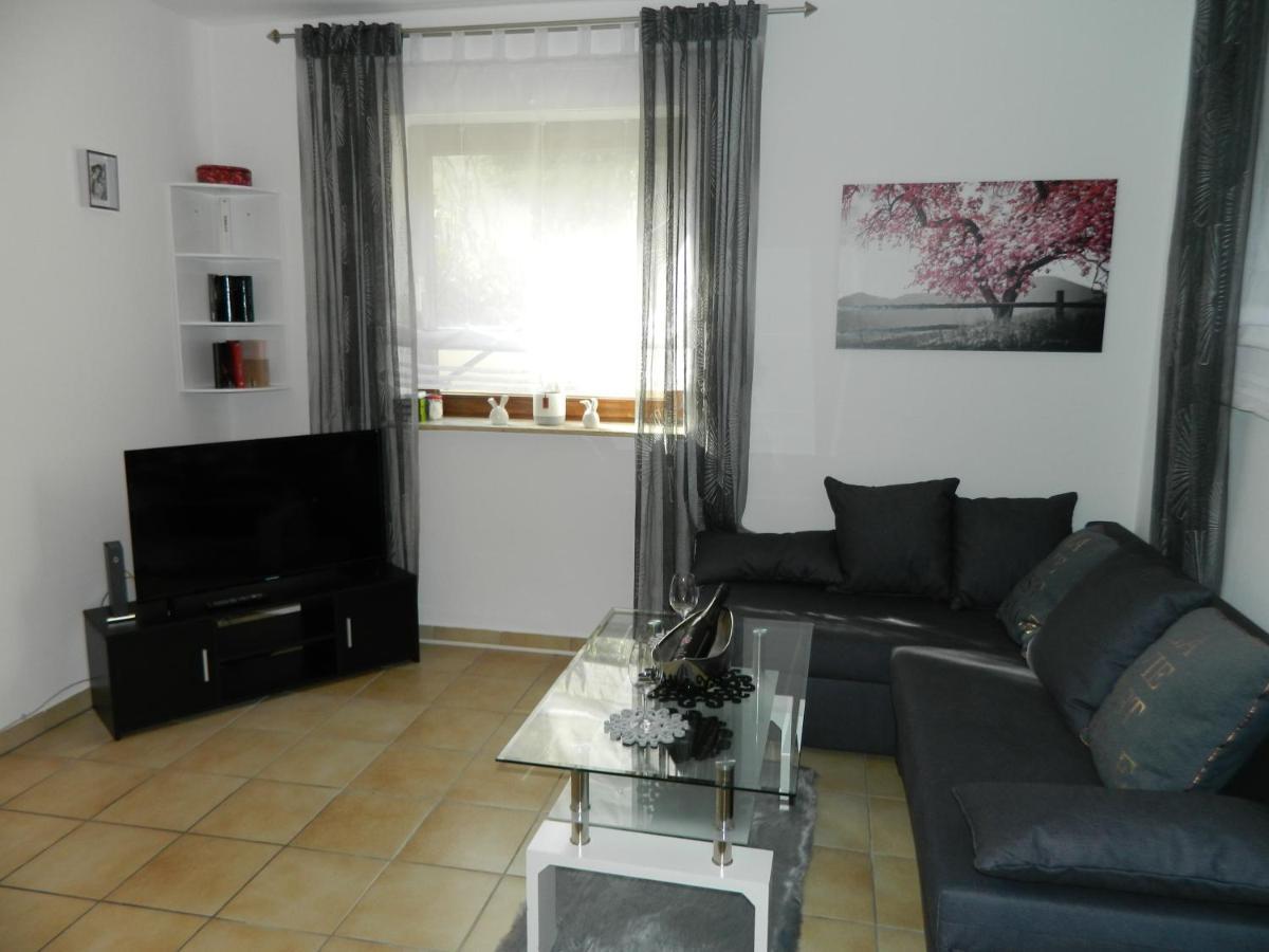 Zornheim Ferienwohnung Kiko מראה חיצוני תמונה